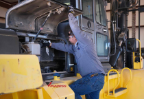 Sửa Xe Nâng Tại Đồng Nai Uy Tín - Chuyên Nghiệp | Vinaboss - Cứu Hộ 24/7 Giá Tốt✔️⭐️